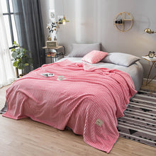 Lade das Bild in den Galerie-Viewer, Solid Color Milk Velvet Blanket Office Nap Blanket Gift Blanket Milk Velvet Blanket
