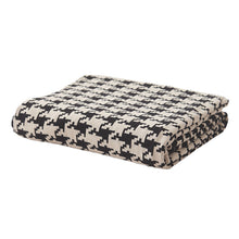 Lade das Bild in den Galerie-Viewer, Textile Knitted Black and White Houndstooth Blanket Pure Cotton Woollen Blanket Air Conditioning Blanket Sofa Cover
