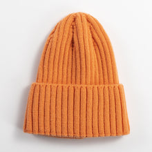 Lade das Bild in den Galerie-Viewer, Warm Winter Knit Beanie Hats Women's Korean-Style All-Match Solid Color Woolen Women's Outdoor Thickened Unisex
