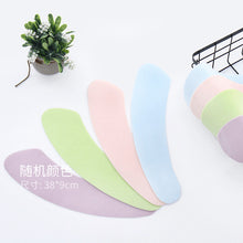 Load image into Gallery viewer, 3pcs Toilet Mat Household Plush Spring Waterproof Prevent Cold Adhesive Cute
