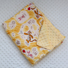 Lade das Bild in den Galerie-Viewer, Children's Spring Blanket Cotton Double Layer Cover Blanket Air Conditioning Blanket Autumn and Winter Comfort Quilt Small Blanket
