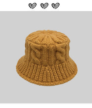 Lade das Bild in den Galerie-Viewer, Warm Winter Knit Beanie Hats Women's Autumn  Korean Style Vintage Twist Wool Unisex
