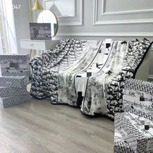 Load image into Gallery viewer, Blanket Flannel Blanket Foreign Trade Sable Fur Nap Blanket Coral Fleece Blanket Gift Box
