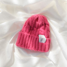 Lade das Bild in den Galerie-Viewer, Warm Winter Knit Beanie Hats Pure Color Japanese Twisted Woolen Yarn Women Korean Style Unisex
