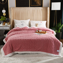 Load image into Gallery viewer, Taffon Cashmere Thickened Autumn and Winter Air Conditioning Blanket Jacquard Comfortable Cotton Velvet Cover Blanket

