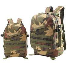 Load image into Gallery viewer, Backpack Outdoor Men Combat    Army Camouflage Chicken 3D shoulder bag
