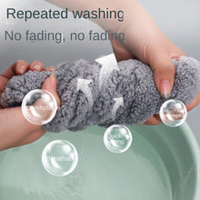 Load image into Gallery viewer, 3pcs Thickened Hle Toilet Mat Toilet Seat Cover Toilet Cushion Home Winter
