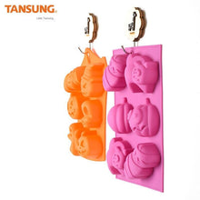Lade das Bild in den Galerie-Viewer, 2x Halloween Xmas Christmas Gifts Decoration Spot Silicone Cake Mold DIY Baking Utensils

