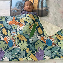 Lade das Bild in den Galerie-Viewer, Small Blanket Kindergarten Lunch Break Blanket Cover Blanket Children's Four Seasons Quilt Air Conditioning Blanket
